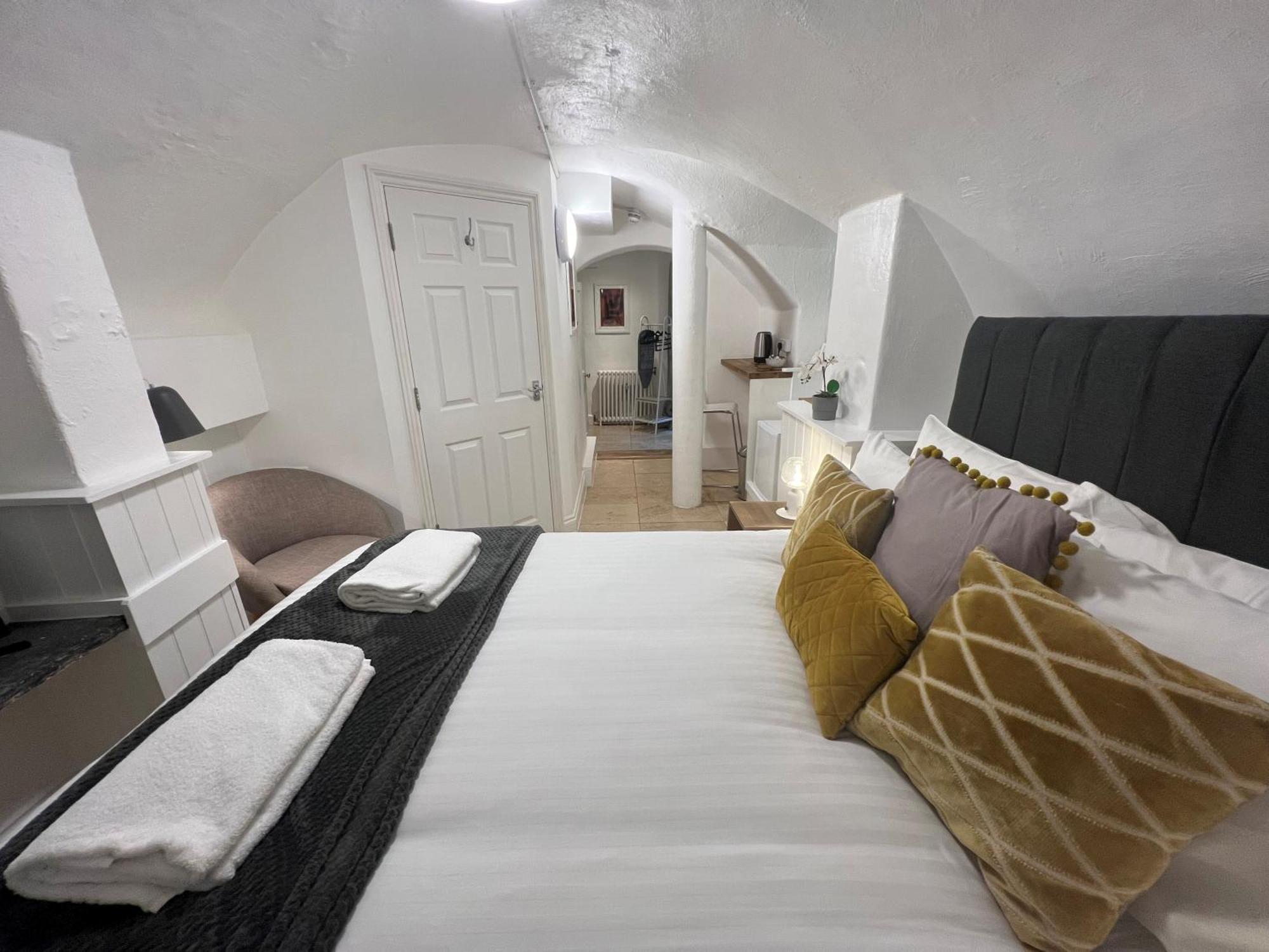 4 Berkeley Square I Your Apartment Bristol Kamer foto